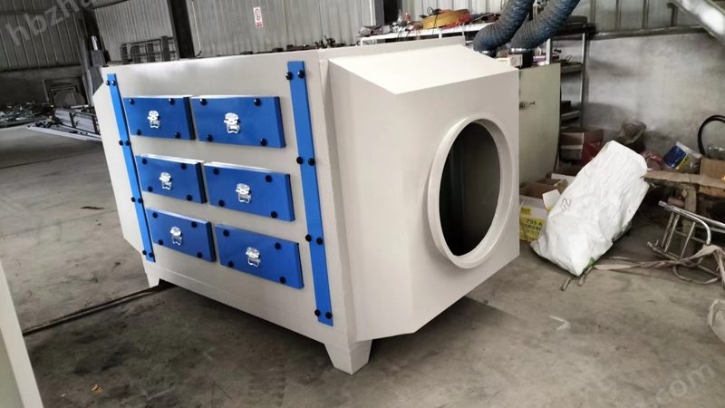 喷漆车间除尘器选型：关键因素与误区解析**
